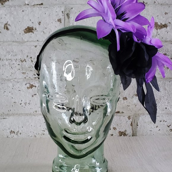 Homemade TIKI OASIS Hawaiian Luau Purple and Black Flower Hair Clip - Picture 1 of 7